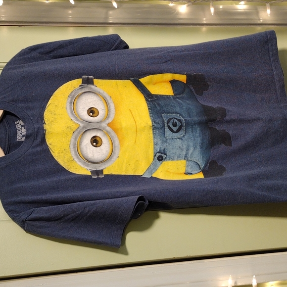 Women's Despicable Me 2 Minion blue t-shirt Large - Picture 3 of 4